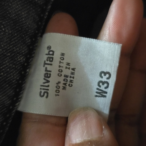 Levis Silvertab Denim Cargo Shorts Blue Wash Baggy Fit Size 33W - Picture 9 of 10